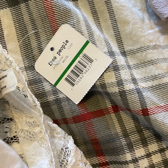 NWT Free People Lace Bandeau, size L - Picture 3 of 3